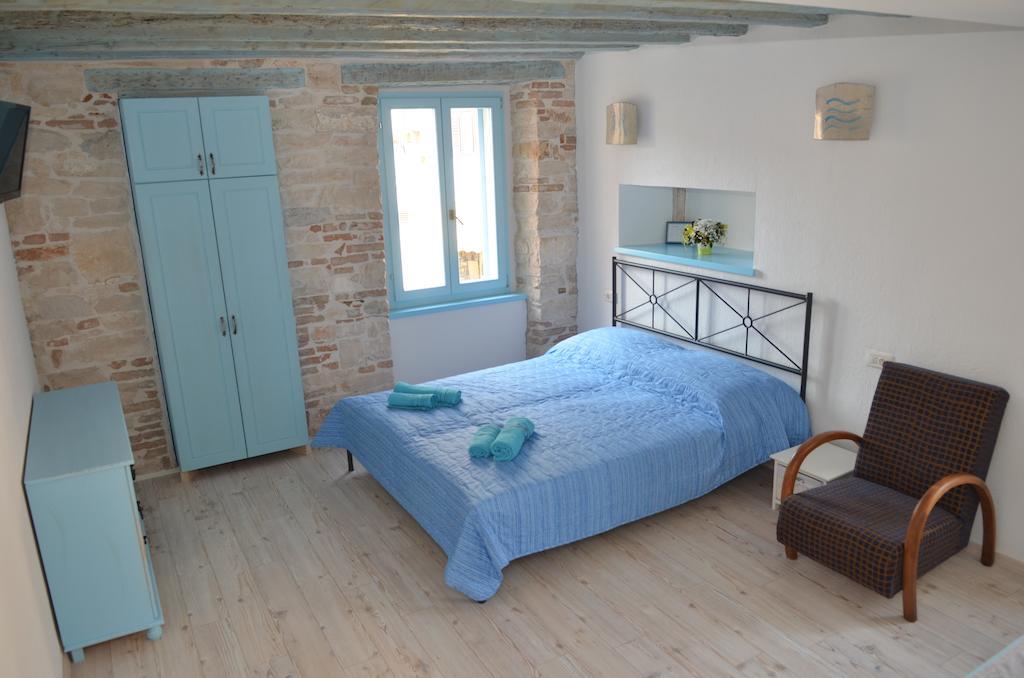 Studios Barbaro Ровинь Номер фото