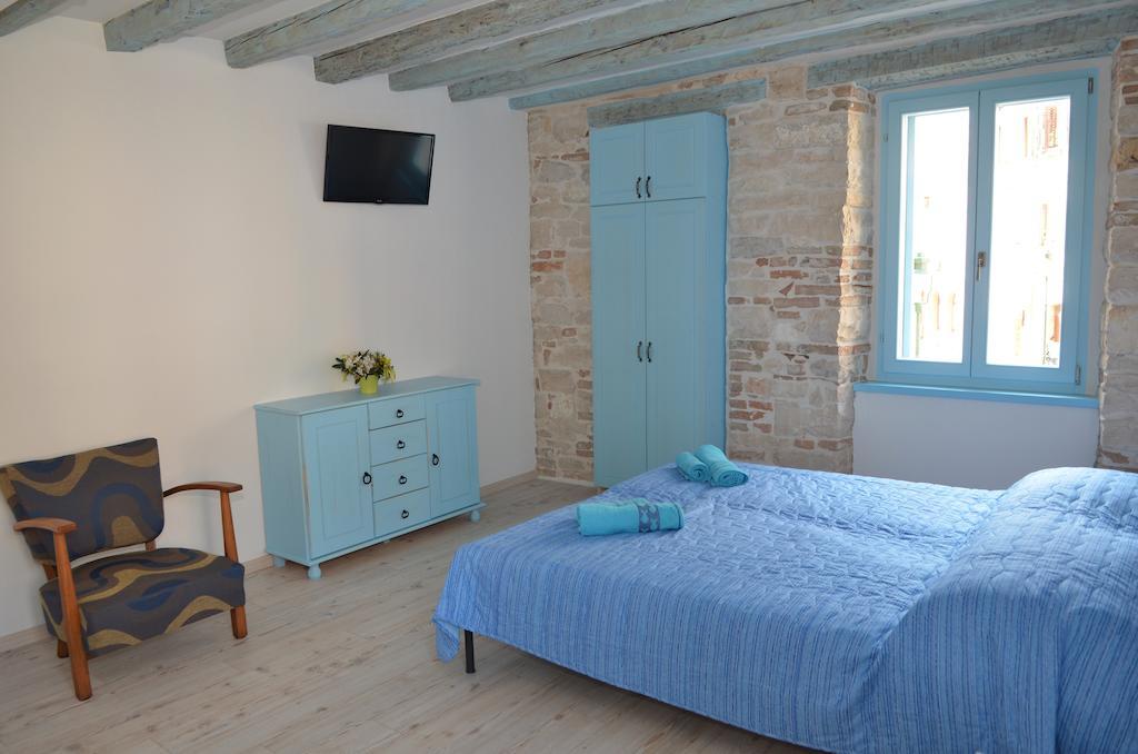 Studios Barbaro Ровинь Экстерьер фото